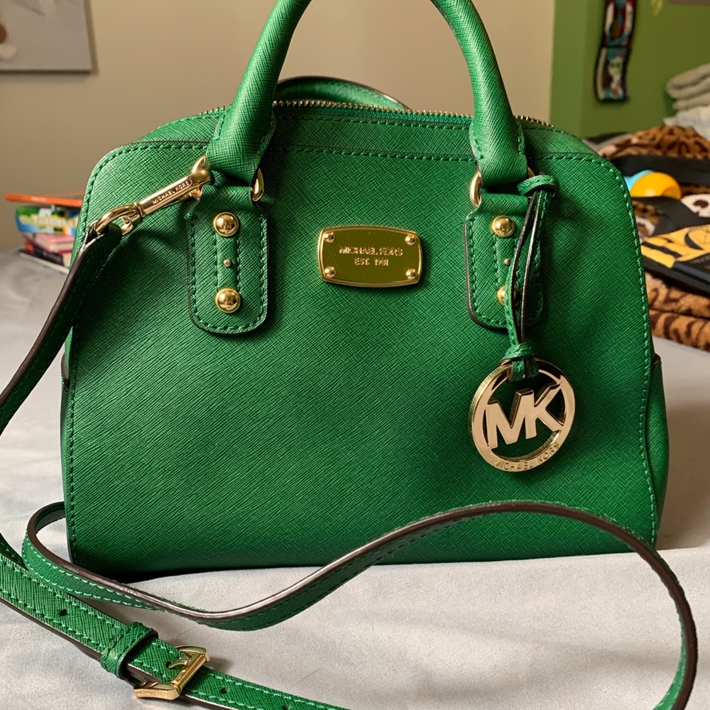 Green Michael Kors Hand/Shoulder Bag